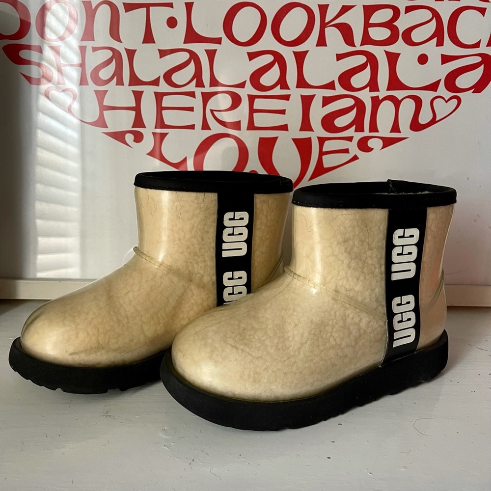 Ugg Classic clear mini boots